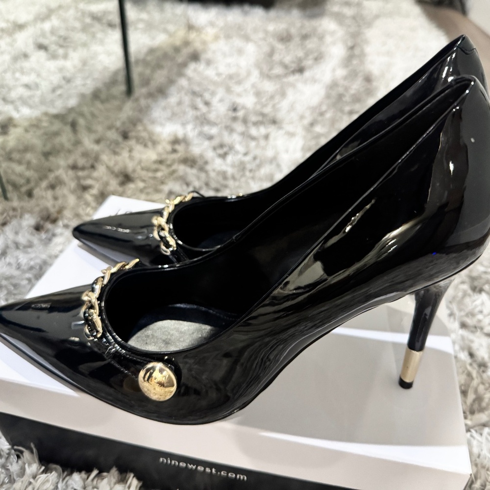 Ninewest women’s Beve dress  pump